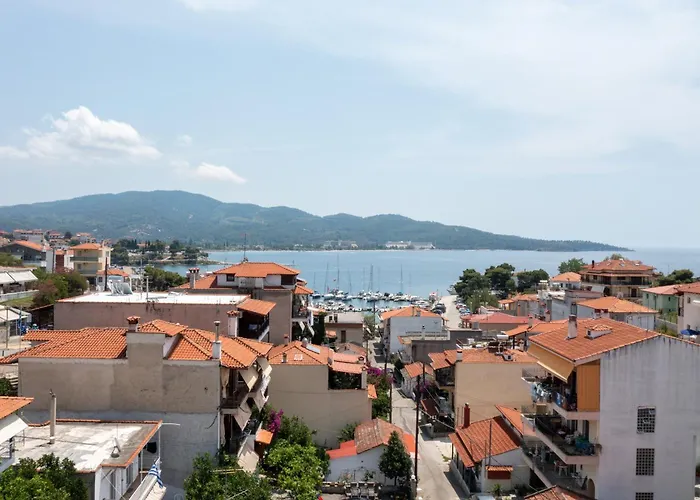 Unique Aura Luxury Apartahotel