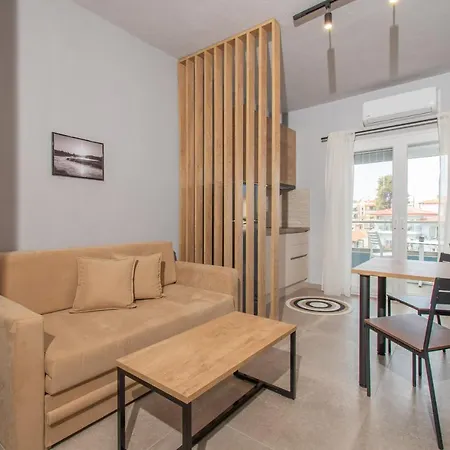 Unique Aura Luxury