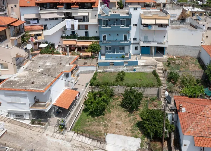 Unique Aura Luxury Apart-hotel 3*